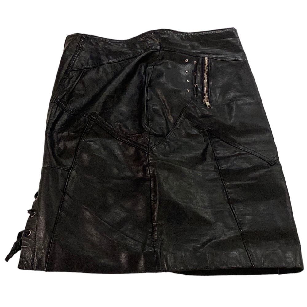 Biker vintage 80’s edgy lace up studded black leather fitted skirt